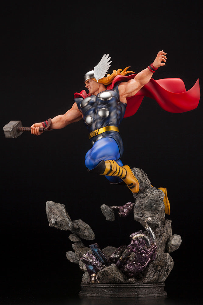 Marvel Avengers Thor Fine Art Statue