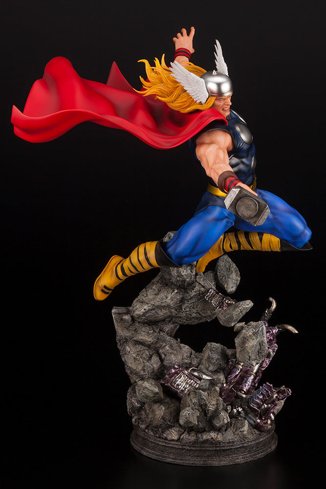 Marvel Avengers Thor Fine Art Statue