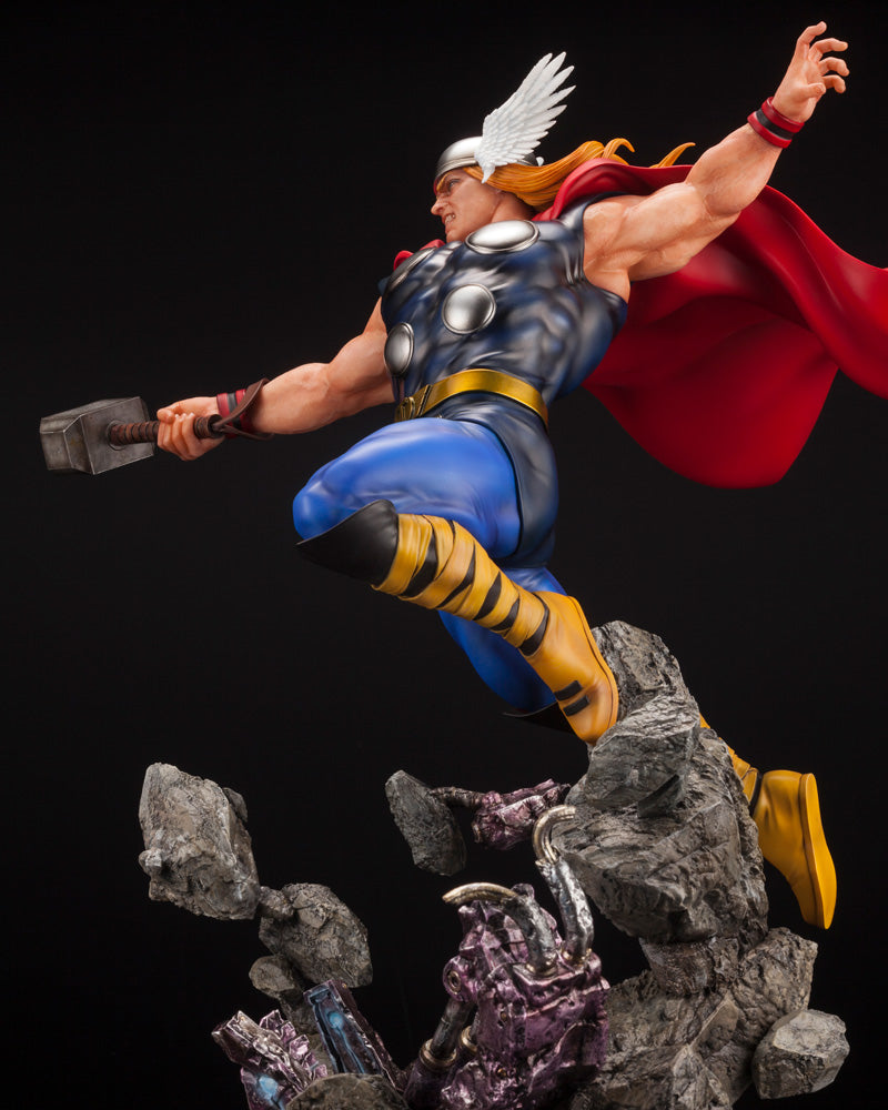 Marvel Avengers Thor Fine Art Statue