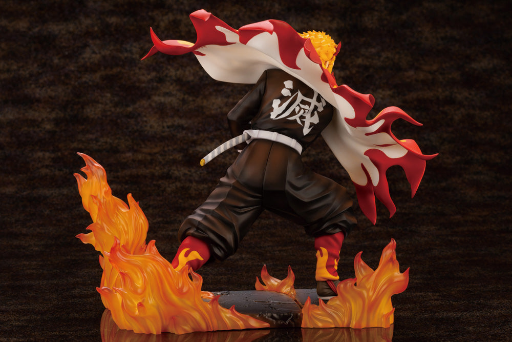 Demon Slayer - Kyojuro Rengoku ARTFX J