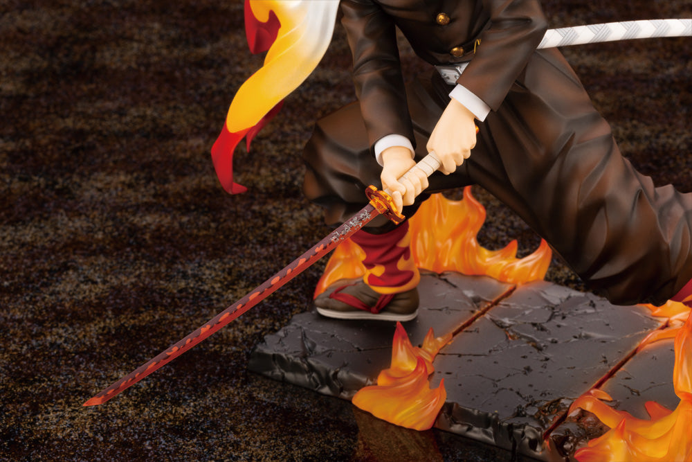 Demon Slayer - Kyojuro Rengoku ARTFX J