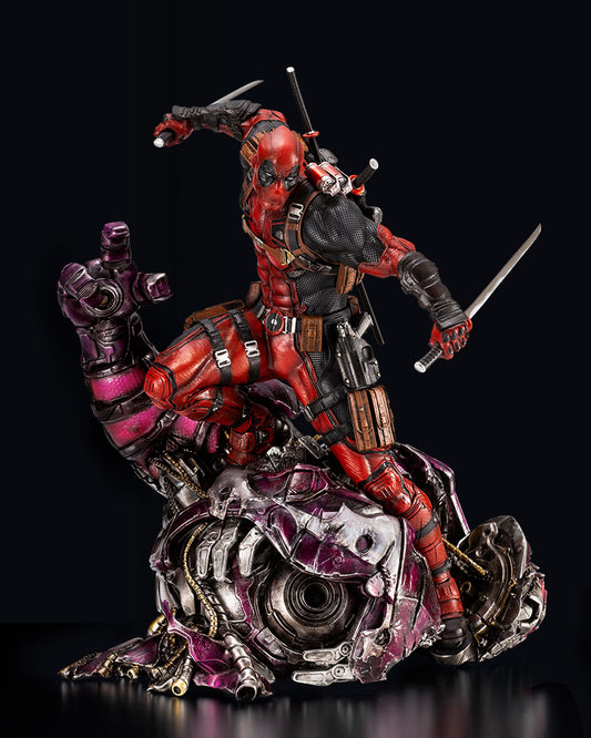 Deadpool Fine Art Statue Signature Series Feat. Kucharek Brothers