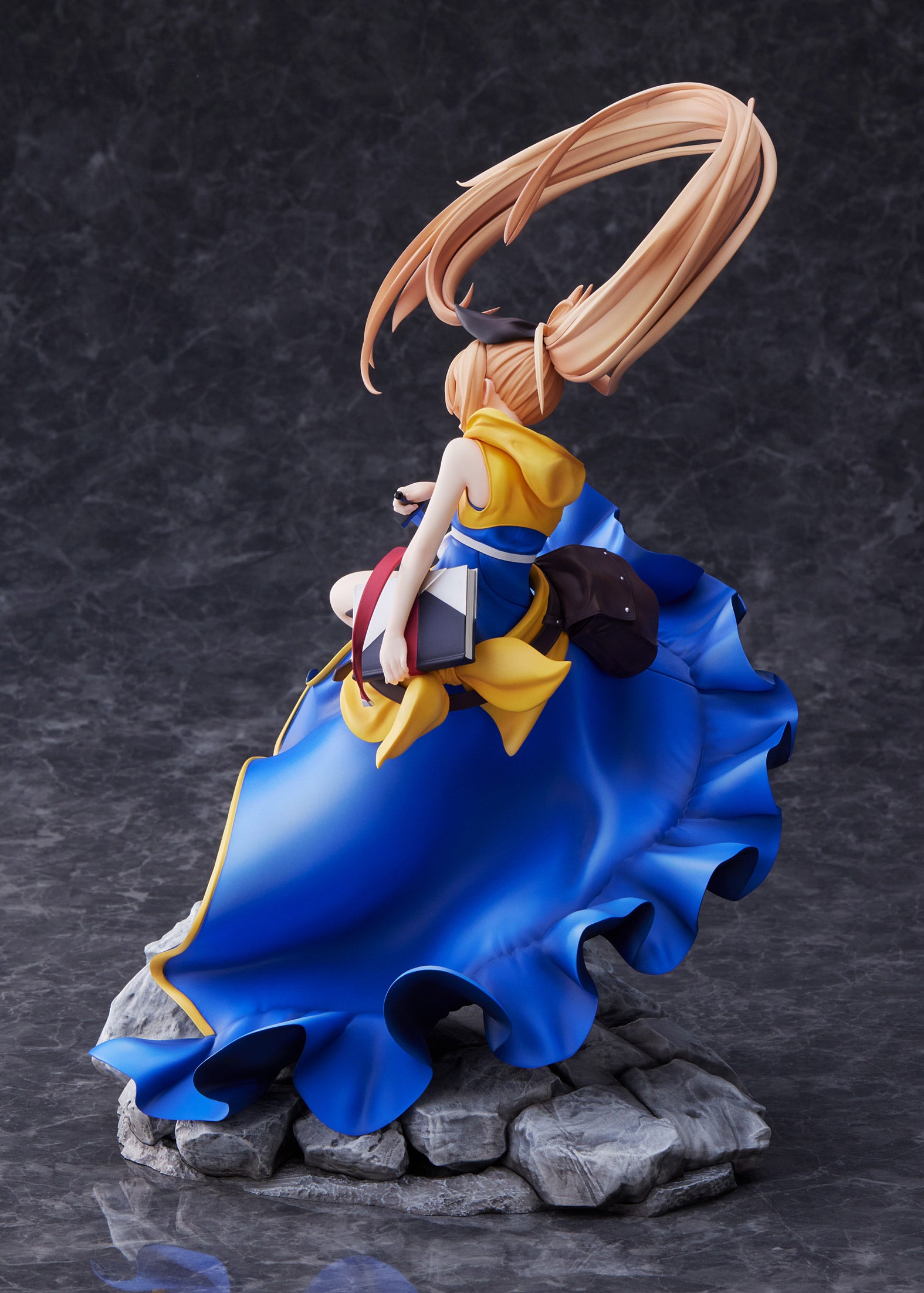 1/7 Scale Figure "The Executioner and Her Way of Life" Menou