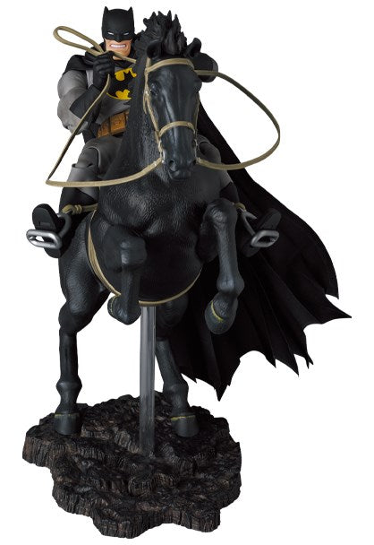 Mafex Batman &amp; Horse (The Dark Knight Returns)
