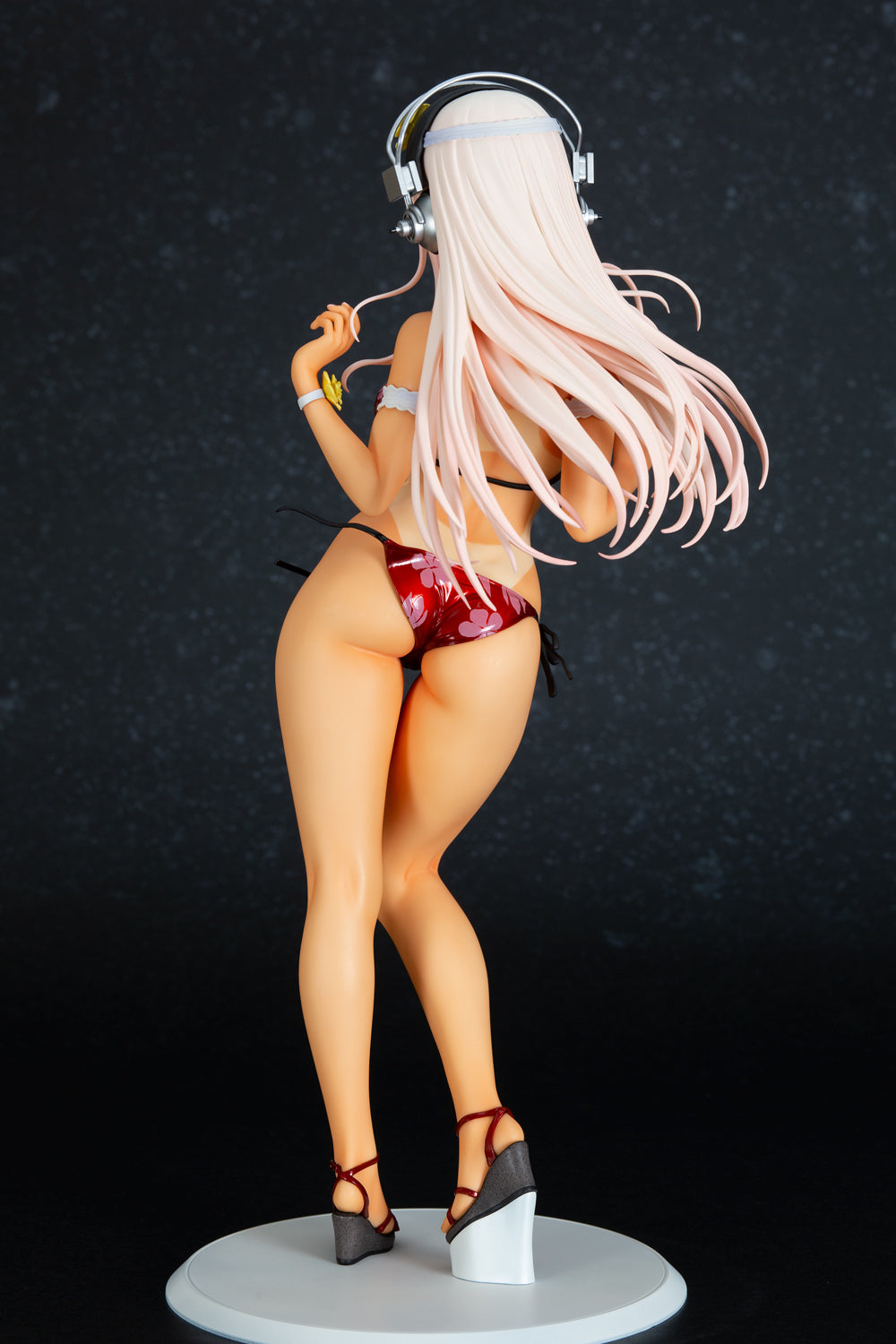 Super Sonico Summer Vacation Ver. -Sun Kissed-