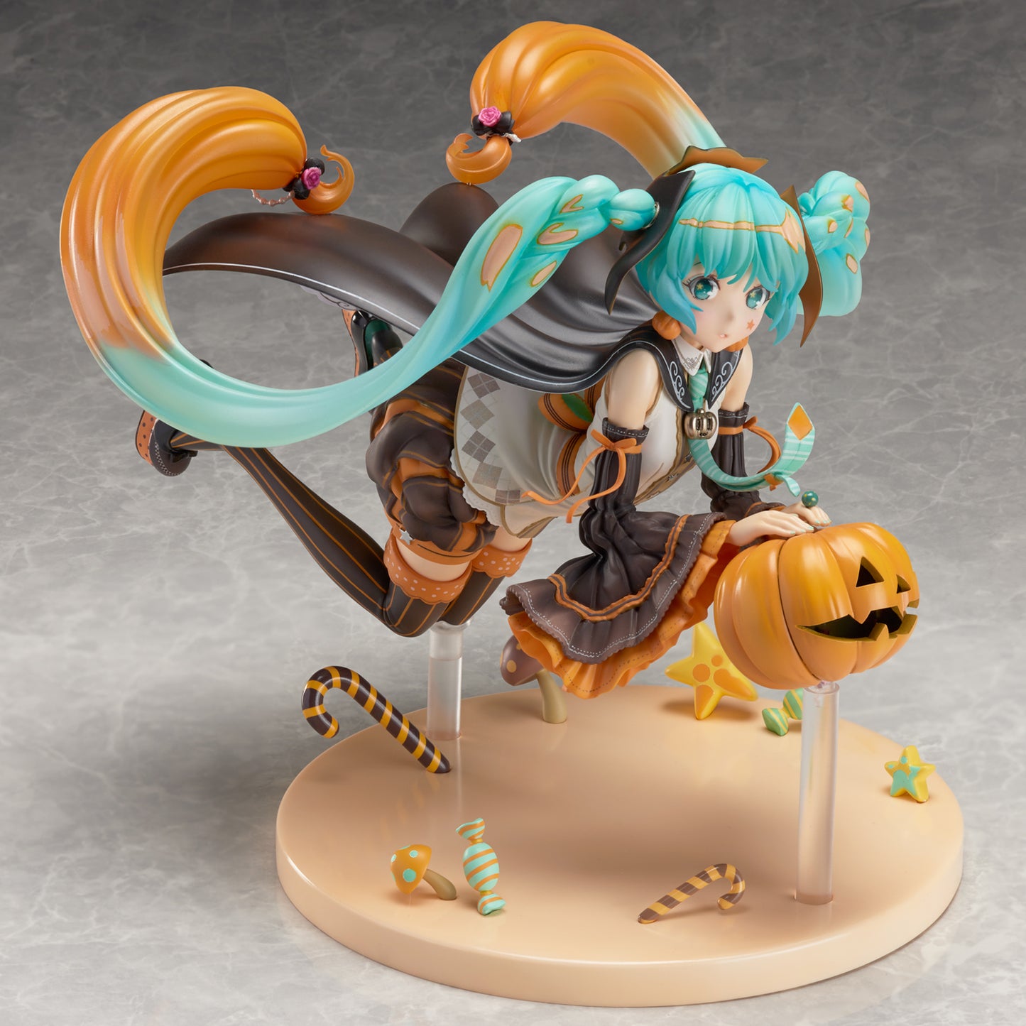 Hatsune Miku Trick or Miku Illustration by Hidari