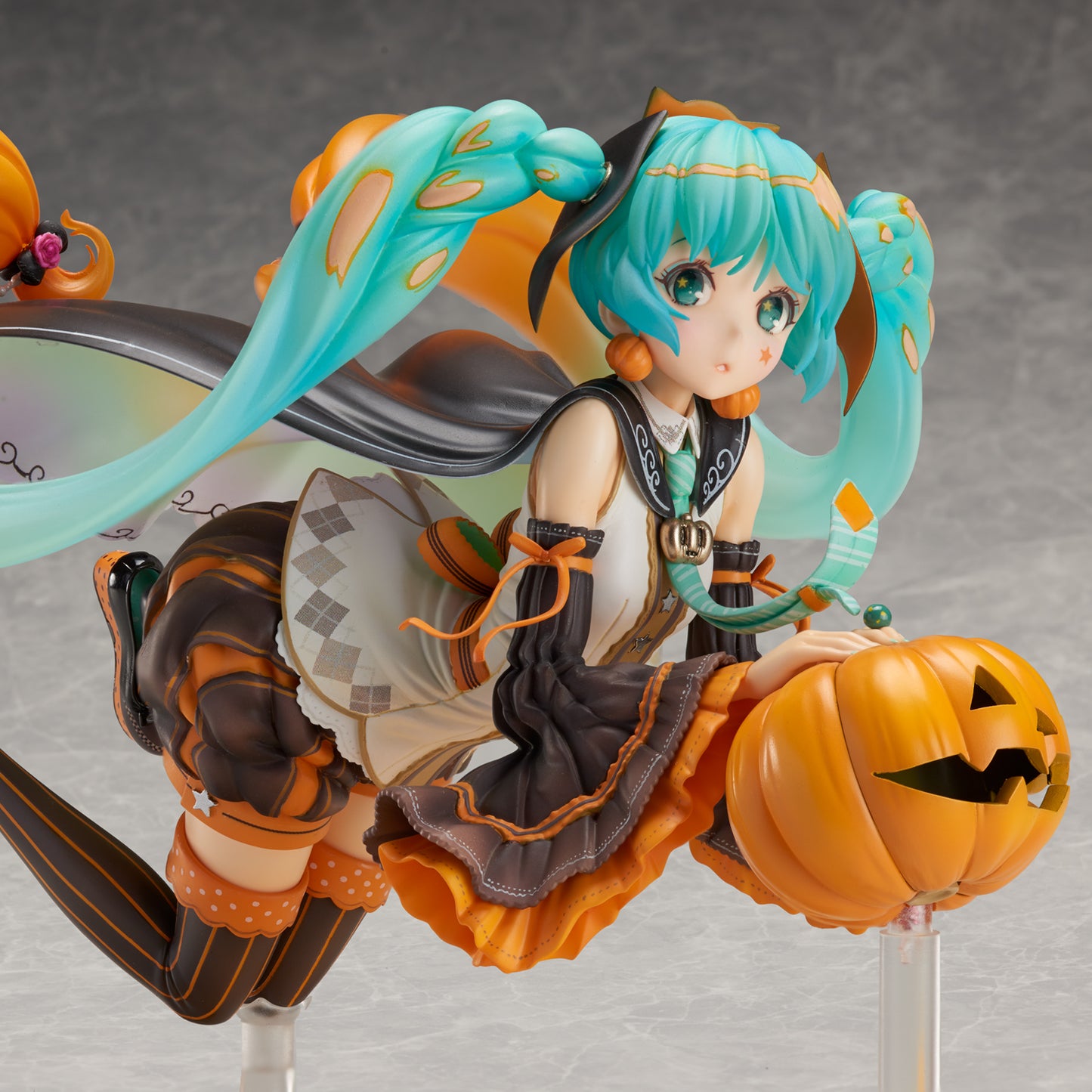 Hatsune Miku Trick or Miku Illustration by Hidari