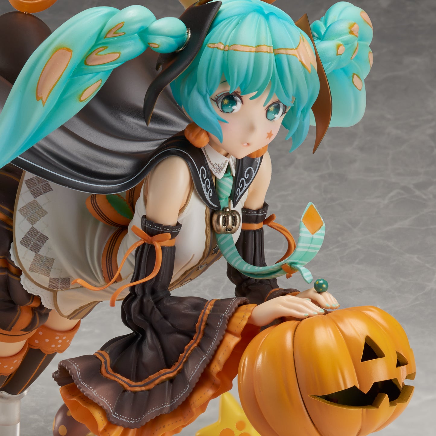 Hatsune Miku Trick or Miku Illustration by Hidari