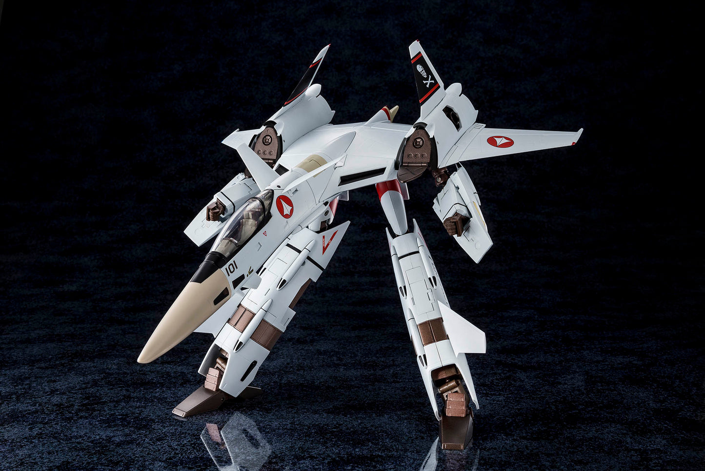 Macross: Flash Back 2012 - 1/60 Perfect Trans VF-4A Lightning III Hikaru Ichijo