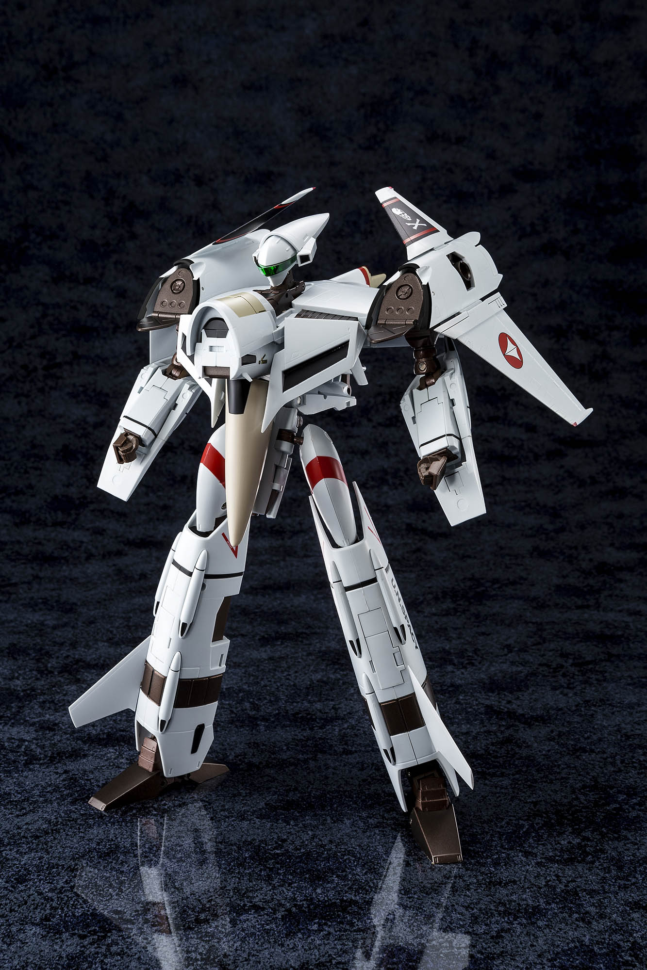 Macross: Flash Back 2012 - 1/60 Perfect Trans VF-4A Lightning III Hikaru Ichijo