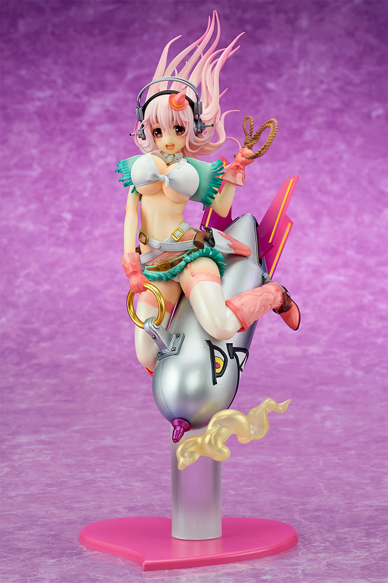 Super Sonico Love Bomber!