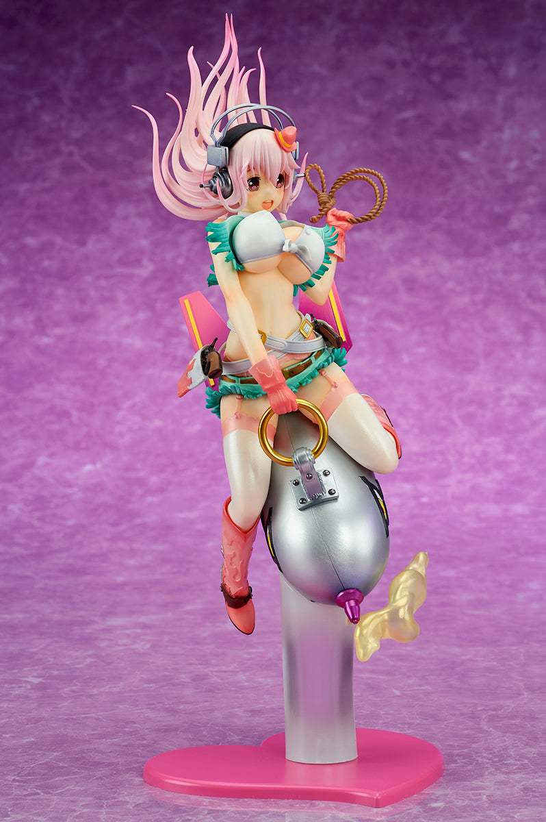 Super Sonico Love Bomber!