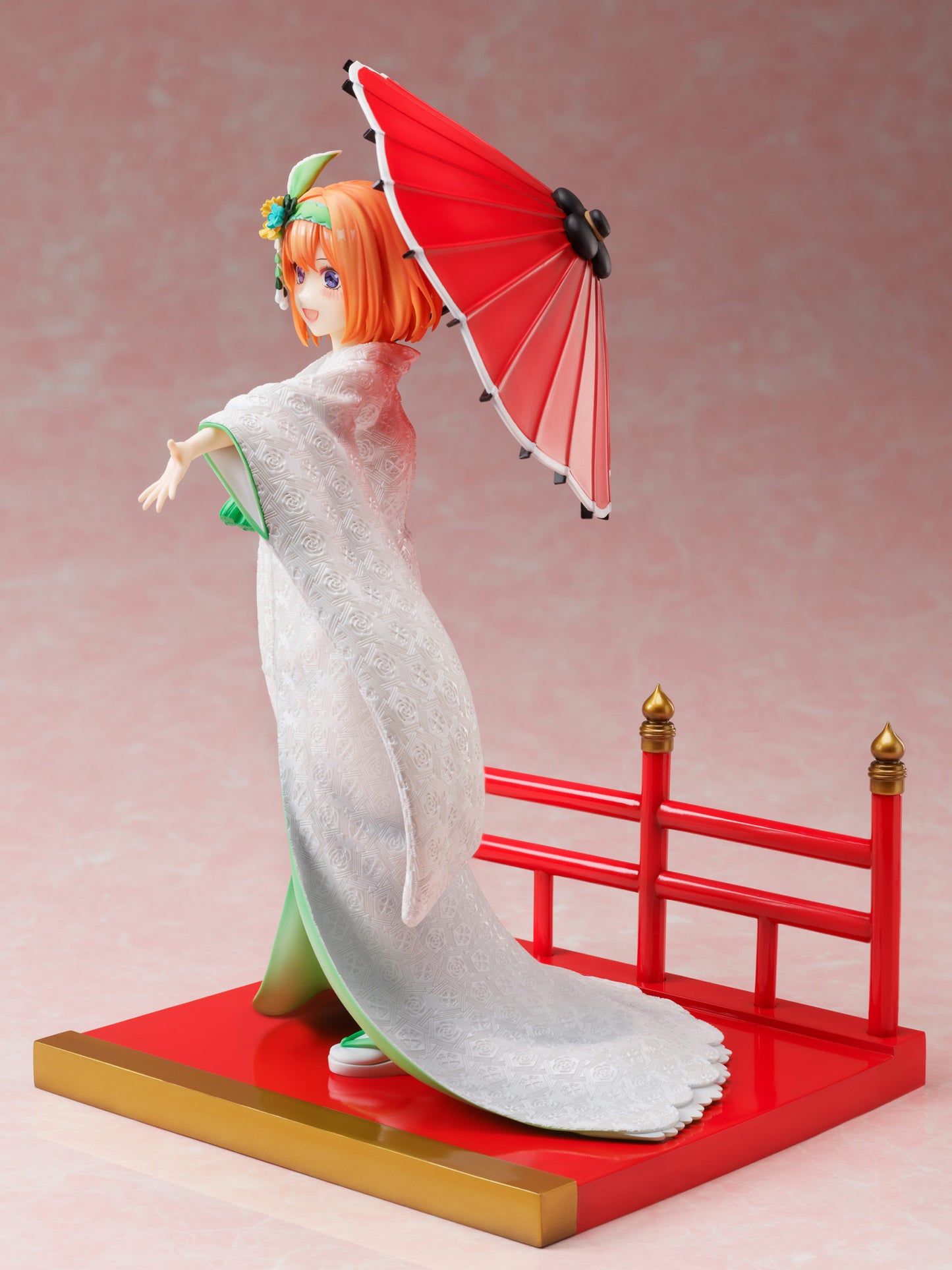 Yotsuba Nakano  -Shiromuku-