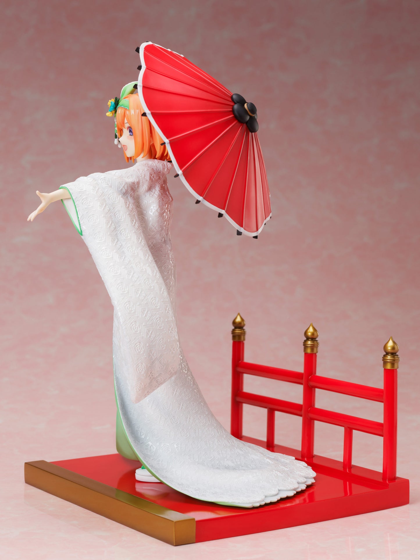 Yotsuba Nakano  -Shiromuku-