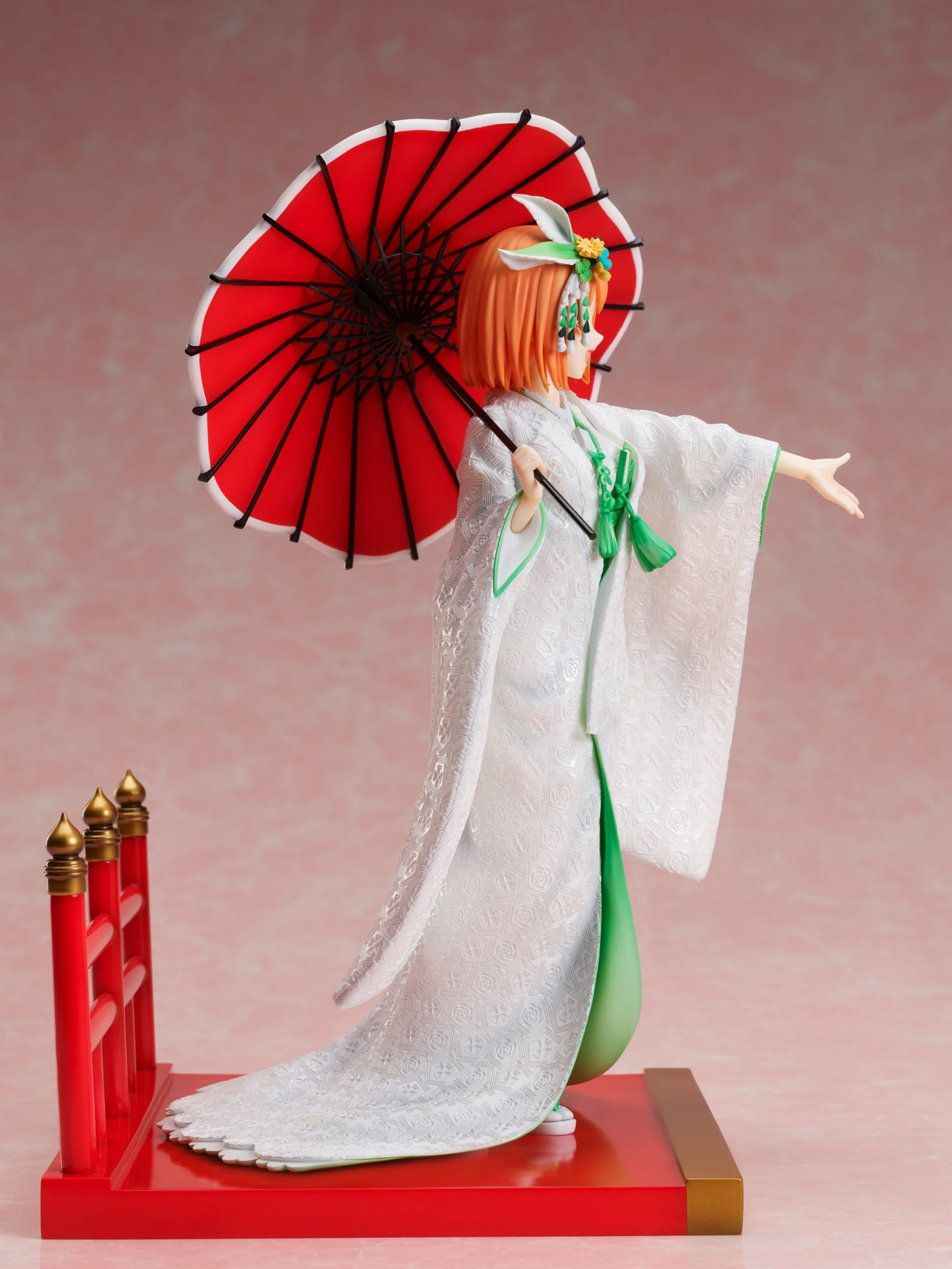 Yotsuba Nakano  -Shiromuku-