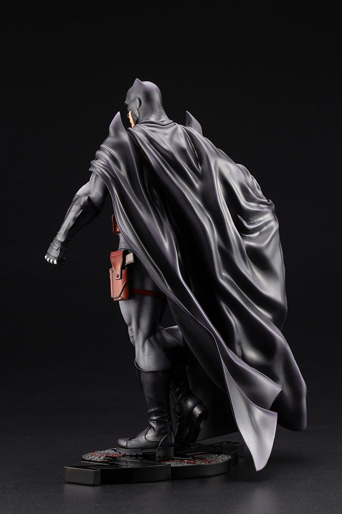 Batman Thomas Wayne ARTFX Statue