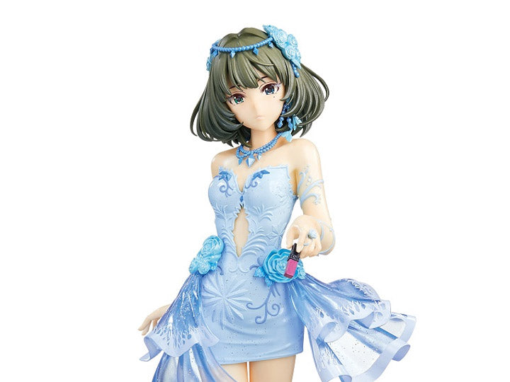 Espresto est Kaede Takagaki Dressy and Snow Makeup