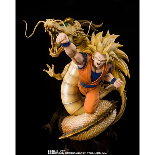Figuarts Zero Dragon Ball Z Goku Super Saiyan 3 Dragon Fist Explosion Battle