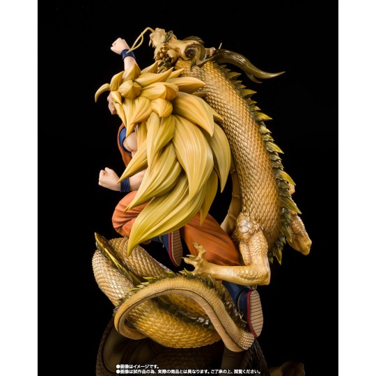 Figuarts Zero Dragon Ball Z Goku Super Saiyan 3 Dragon Fist Explosion Battle