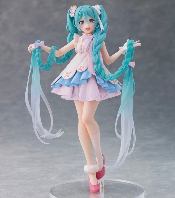 Hatsune Miku - Wonderland Rapunzel – Animeworks B2B