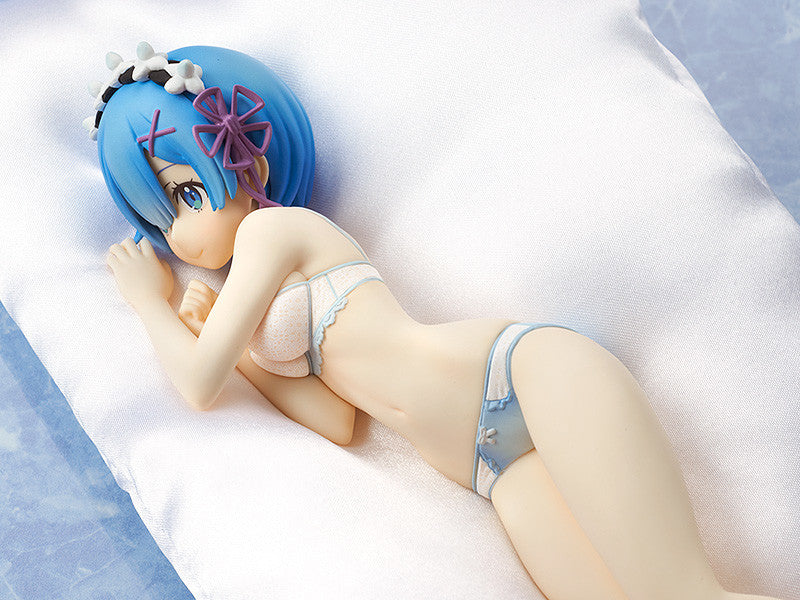 Rem Sleep Sharing Blue Lingerie Ver