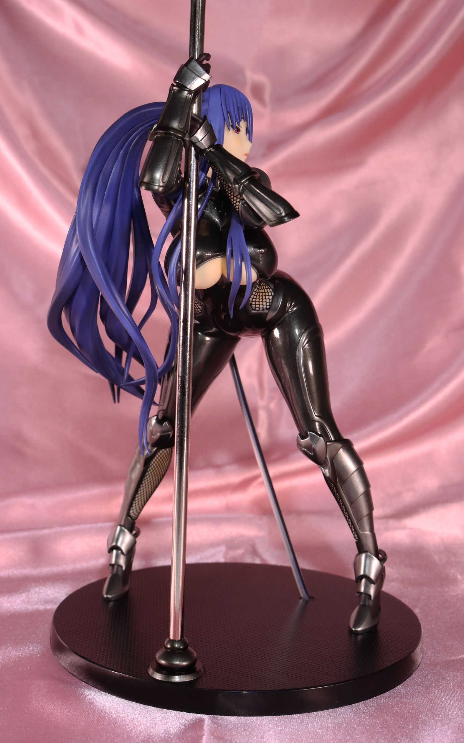 Rinko Akiyama Pole Dance