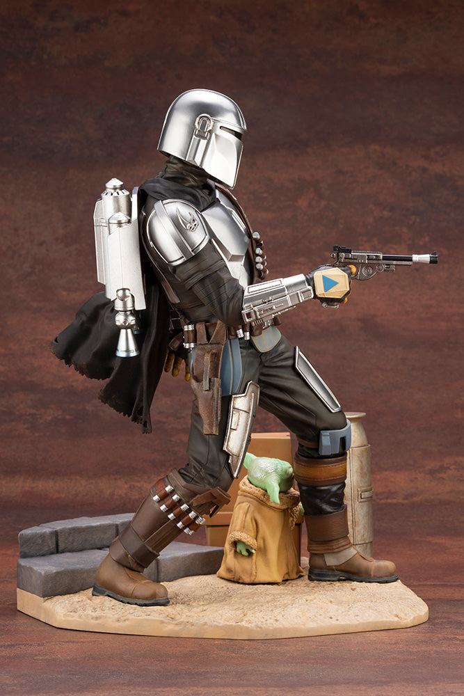 Star Wars Mandalorian & The Child ARTFX